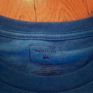 Quicksilver t shirt. Size L